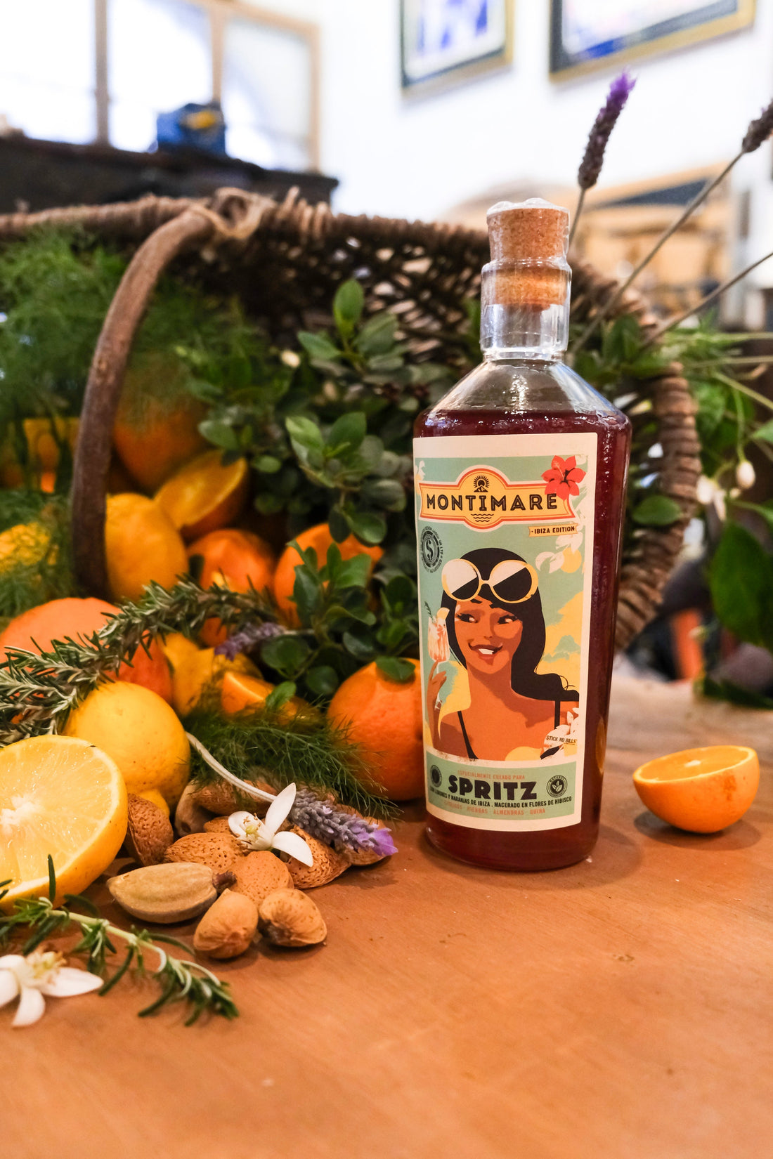 Starting the season in style! Toasting the launch of Montimare’s Mallorca Edition aperitif at the Global Printworks at the Imprenta Nueva Balear.